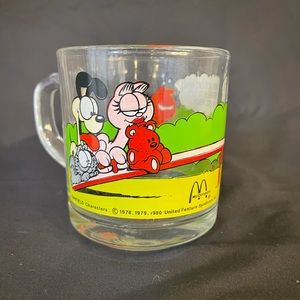 Vintage 1980 McDonalds Garfield Mug